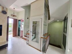 West Coast Drive (D5), Terrace #542945691